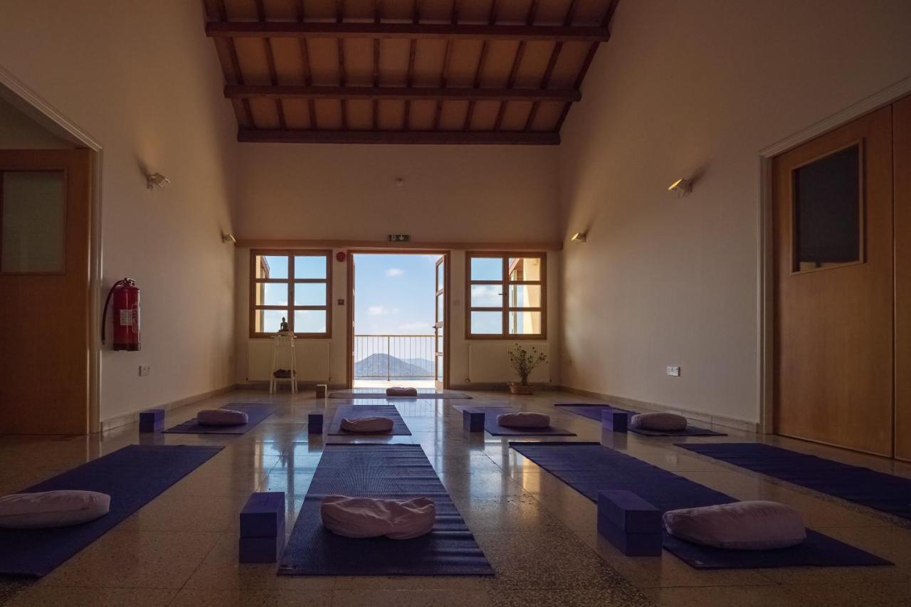 Retreat Centre Cyprus Villa Zoopiyi Dış mekan fotoğraf